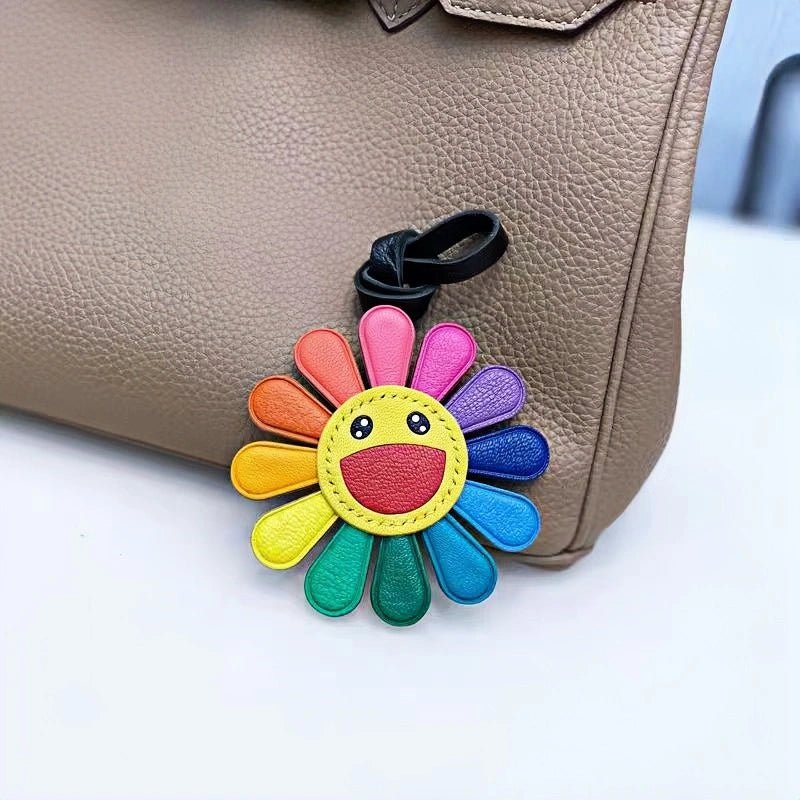 Handmade Colorful Sunburst Leather Bag Charm – Artisan Crafted Floral Accessory for Bags and Keys, Vibrant and Playful Design, Premium Goatskin, Perfect Gift for Her - Tomlynam