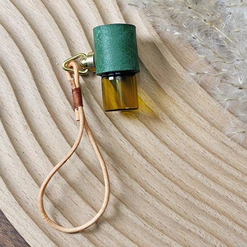 Minimalist Refillable Perfume Bottle Charm – Handcrafted Leather Aroma Pendant | Essential Oil Roller Keychain | Mosquito Repellent Bag Accessory - Tomlynam