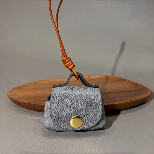 Mini Leather Earphone Pouch Bag Charm – Handcrafted Full-Grain Leather Storage Case | Functional Handbag Accessory | Thoughtful Gift for Her