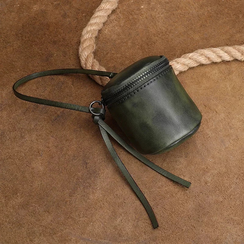 Vintage Leather Bucket Lipstick Charm – Handmade Cylinder Bag Pendant | Multifunctional Organizer for Lipstick, Coins & Accessories | Retro Mini Crossbody & Handbag