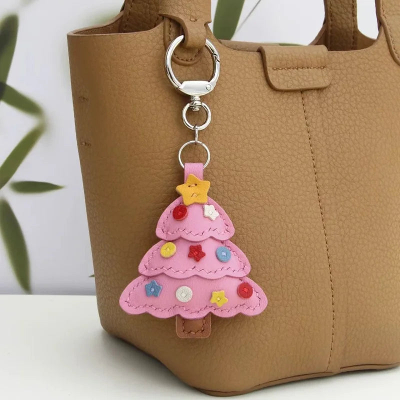 Christmas Tree Leather Bag Charm – Handmade Sheepskin Pendant | Festive Holiday Accessory | Hand-Stitched Keychain & Handbag Ornament
