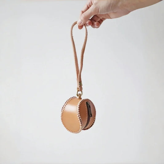 Vintage Baseball-Inspired Leather Coin & Lipstick Case – Handmade Mini Bag Charm | Creative Retro Design with Zipper Closure | Unique Gift & Accessory