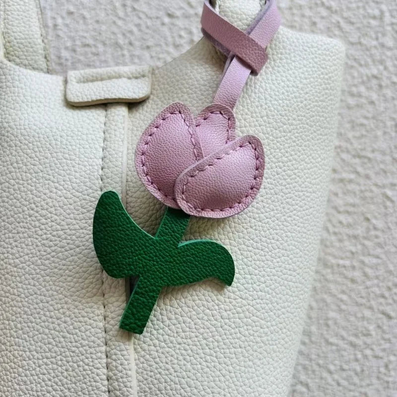 Pastel Tulip Leather Bag Charm – Handmade Full-Grain Leather Pendant | Sweet Minimalist Flower Keychain | Elegant Gift for Women