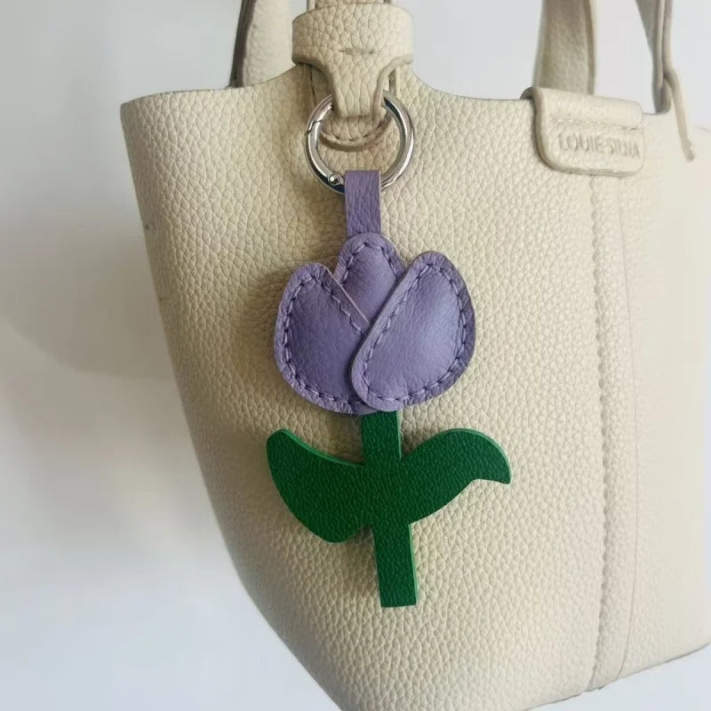 Pastel Tulip Leather Bag Charm – Handmade Full-Grain Leather Pendant | Sweet Minimalist Flower Keychain | Elegant Gift for Women