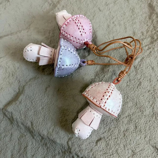 Handcrafted Leather Mushroom Bag Charm – 3D Full-Grain Cowhide Pendant | Whimsical Botanical Accessory | Artisan Gift for Nature Lovers