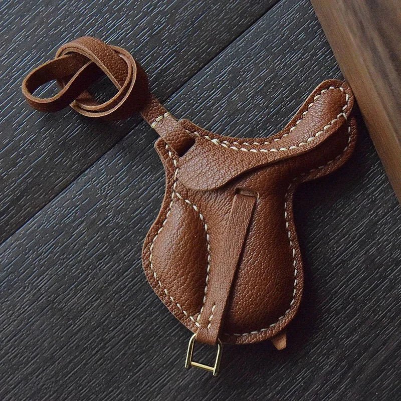 British Saddle - Inspired Leather Bag Charm – Handmade Full - Grain Leather Pendant | Elegant Equestrian Miniature | Luxury Gift for Handbag Lovers - Tomlynam