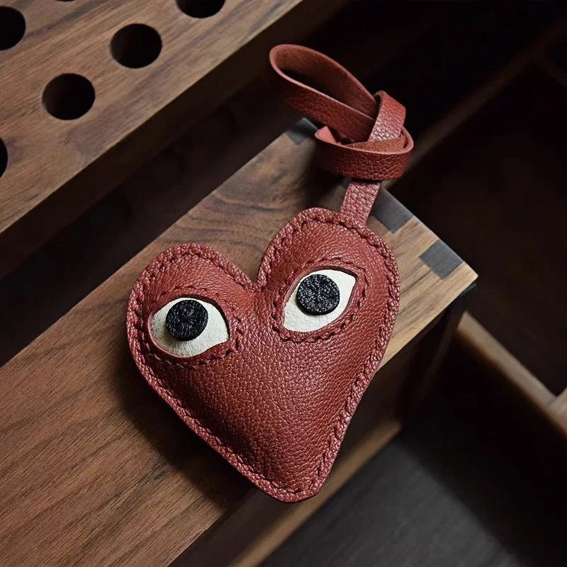 Creative Leather Heart Charm – Handcrafted Minimalist Key & Bag Accessory for Trendy Styling - Tomlynam