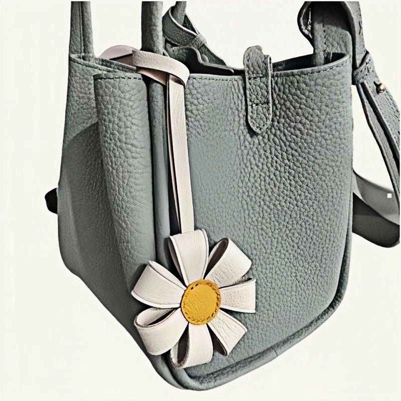 Geometric Daisy Leather Bag Charm – Minimalist Handmade Design, High - Quality Key Accessory, Premium Full - Grain Goatskin, Sophisticated Gift for Women - Tomlynam