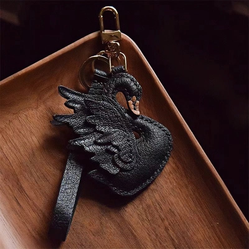 Elegant Black and White Swan Bag Charm – Original Design, Premium Leather, Handcrafted Accessory, Keychain for Women, Ideal for Unique Gifts - Tomlynam