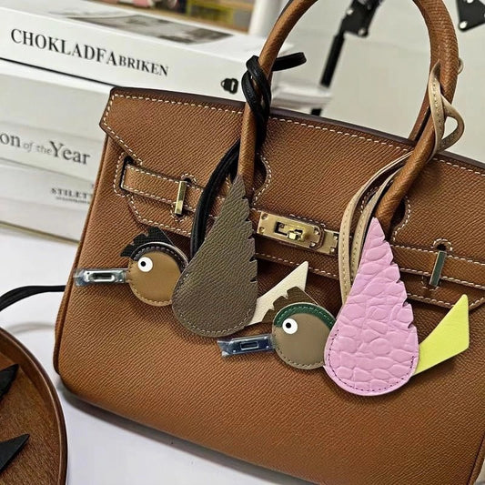 Flying Lovebird Charm – Handcrafted Genuine Leather Bag Accessory | Symbol of Freedom and Affection - Tomlynam