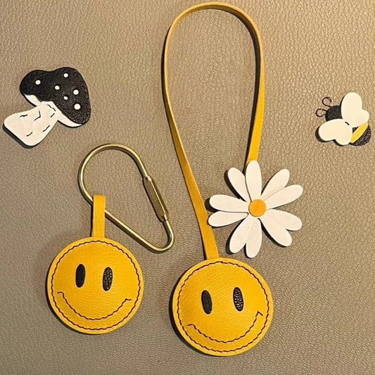 Handcrafted Yellow Face & Daisy Leather Bag Charm – Cute Keychain Accessory for Women | Summer Gift | Cheerful Flower Accent - Tomlynam