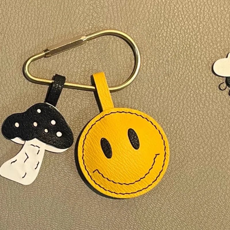 Handcrafted Yellow Face & Daisy Leather Bag Charm – Cute Keychain Accessory for Women | Summer Gift | Cheerful Flower Accent - Tomlynam