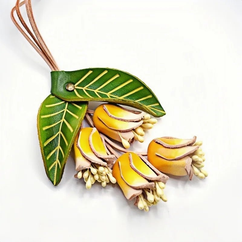 Nordic Floral Garden Leather Charm – Full - Grain Cowhide Handmade Accessory for Bags and Gifts, Blooming Style Elegance - Tomlynam