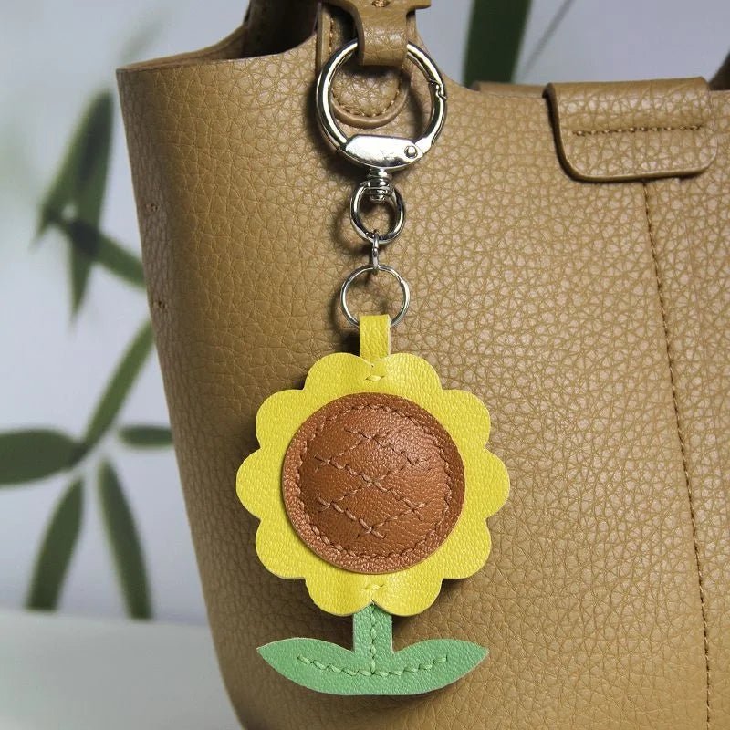 Sunflower Leather Bag Charm – Handmade Lambskin Cartoon Floral Pendant | Cute Keychain for Handbags, Backpacks or Gift Accessories - Tomlynam