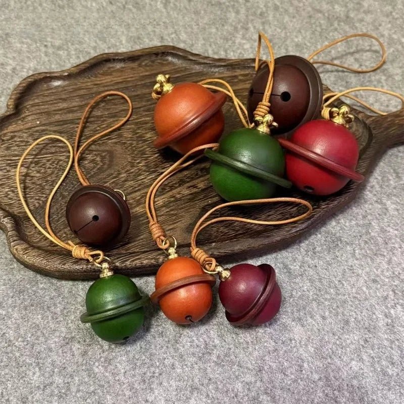 Vintage Leather Bell Bag Charm – Handmade Full - Grain Cowhide Keychain | Two Sizes & Four Colors | Backpack, Car, and Purse Pendant - Tomlynam