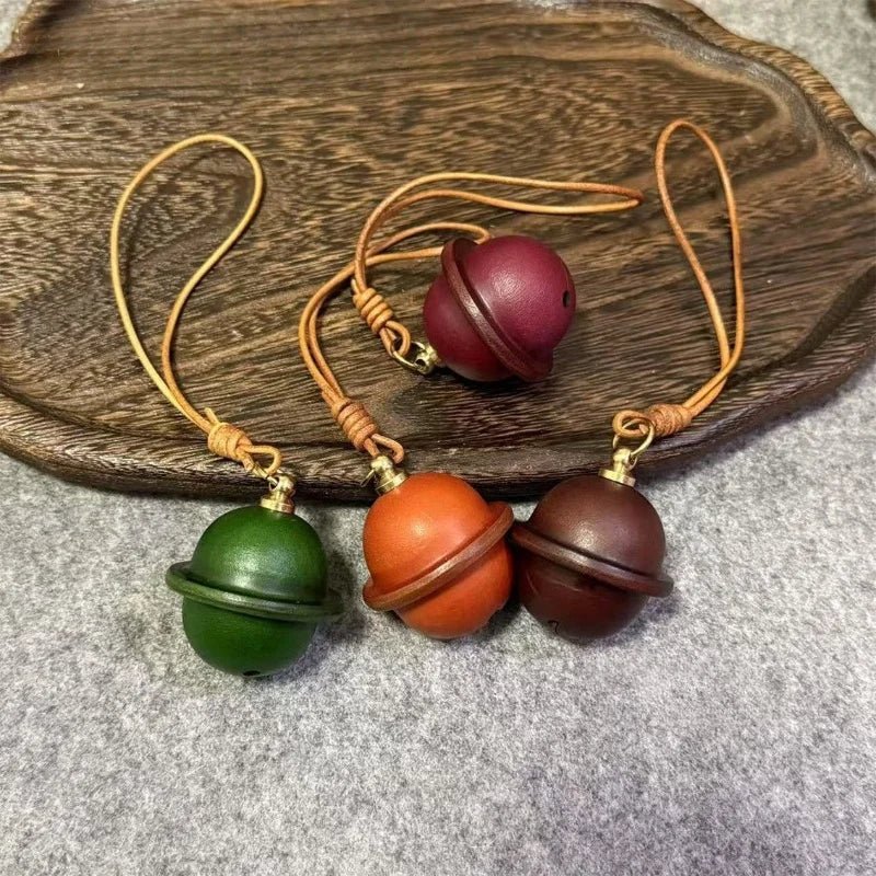 Vintage Leather Bell Bag Charm – Handmade Full - Grain Cowhide Keychain | Two Sizes & Four Colors | Backpack, Car, and Purse Pendant - Tomlynam