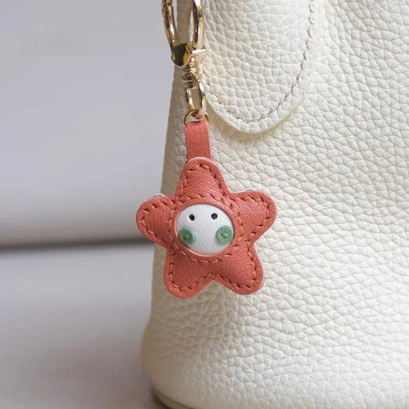 Whimsical Angel Star Leather Charm – Handmade French Goatskin Keychain | Lucky Pendant for Bags | Cute Guardian Gift - Tomlynam